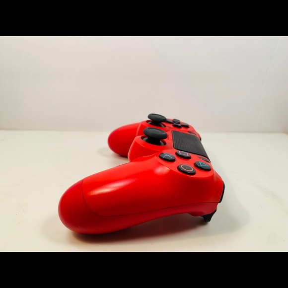Ps4 controller - Picture 3 of 5